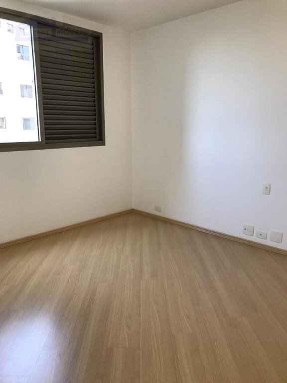Apartamento à venda com 4 quartos, 3 suítes, 3 vagas e 283m² no Jardim da Saúde, São Paulo (SP) — foto 20 de 26