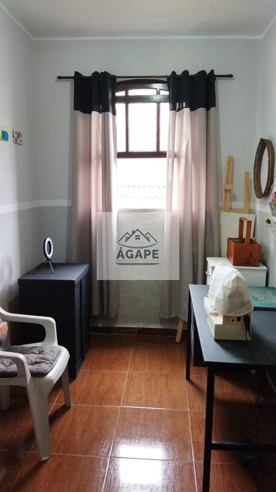 Casa à venda com 4 quartos, 2 banheiros, 2 vagas e 164m² no Parque Nações Unidas, São Paulo (SP) — foto 10 de 14