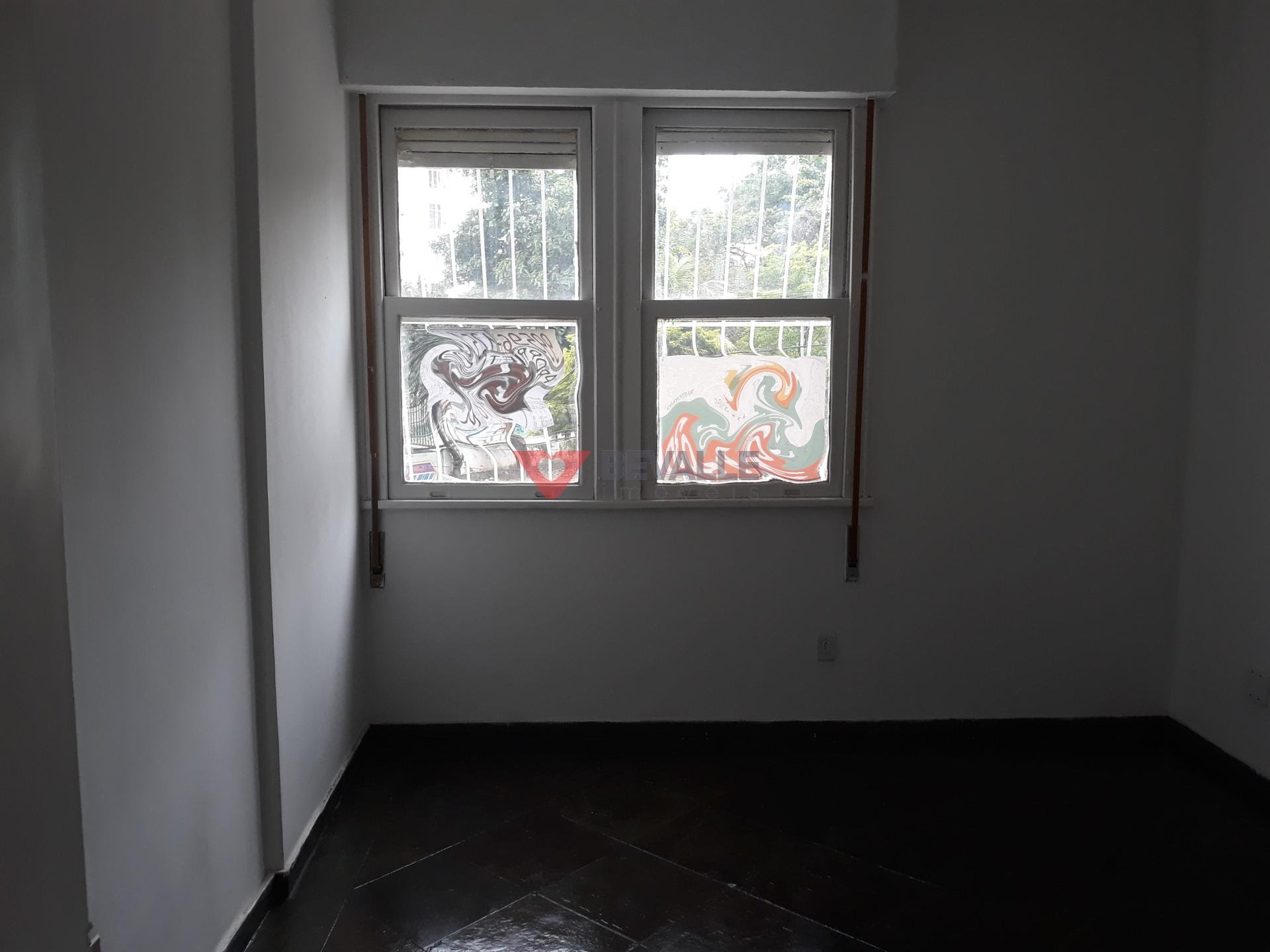 Apartamento à venda com 3 quartos, 2 banheiros e 148m² no Copacabana, Rio de Janeiro (RJ) — foto 19 de 30