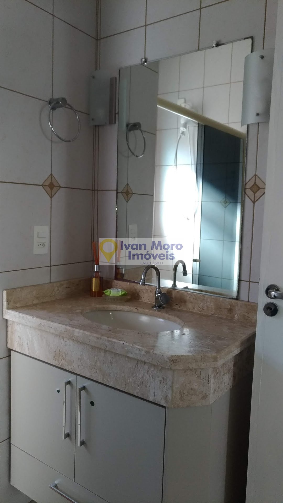 Casa para alugar com 3 quartos, 1 suíte, 2 vagas e 160m² no Daniela, Florianópolis (SC) — foto 29 de 30