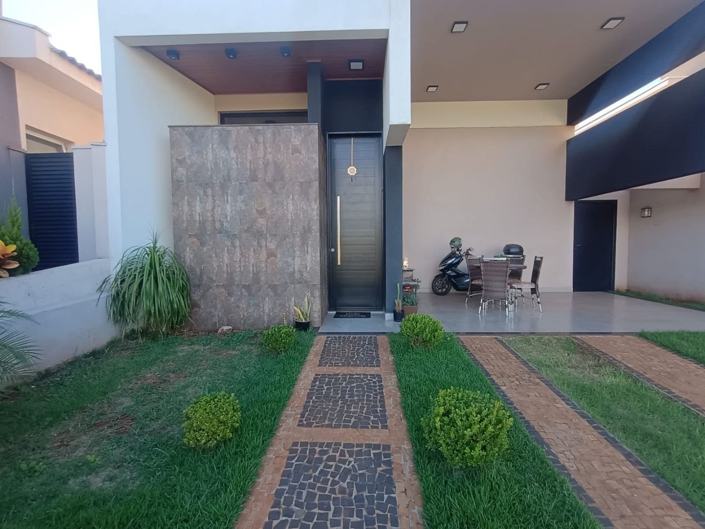 Casa à venda com 3 quartos, 3 suítes, 4 vagas e 145m² no Recreio das Acacias, Ribeirão Preto (SP) — foto 3 de 30