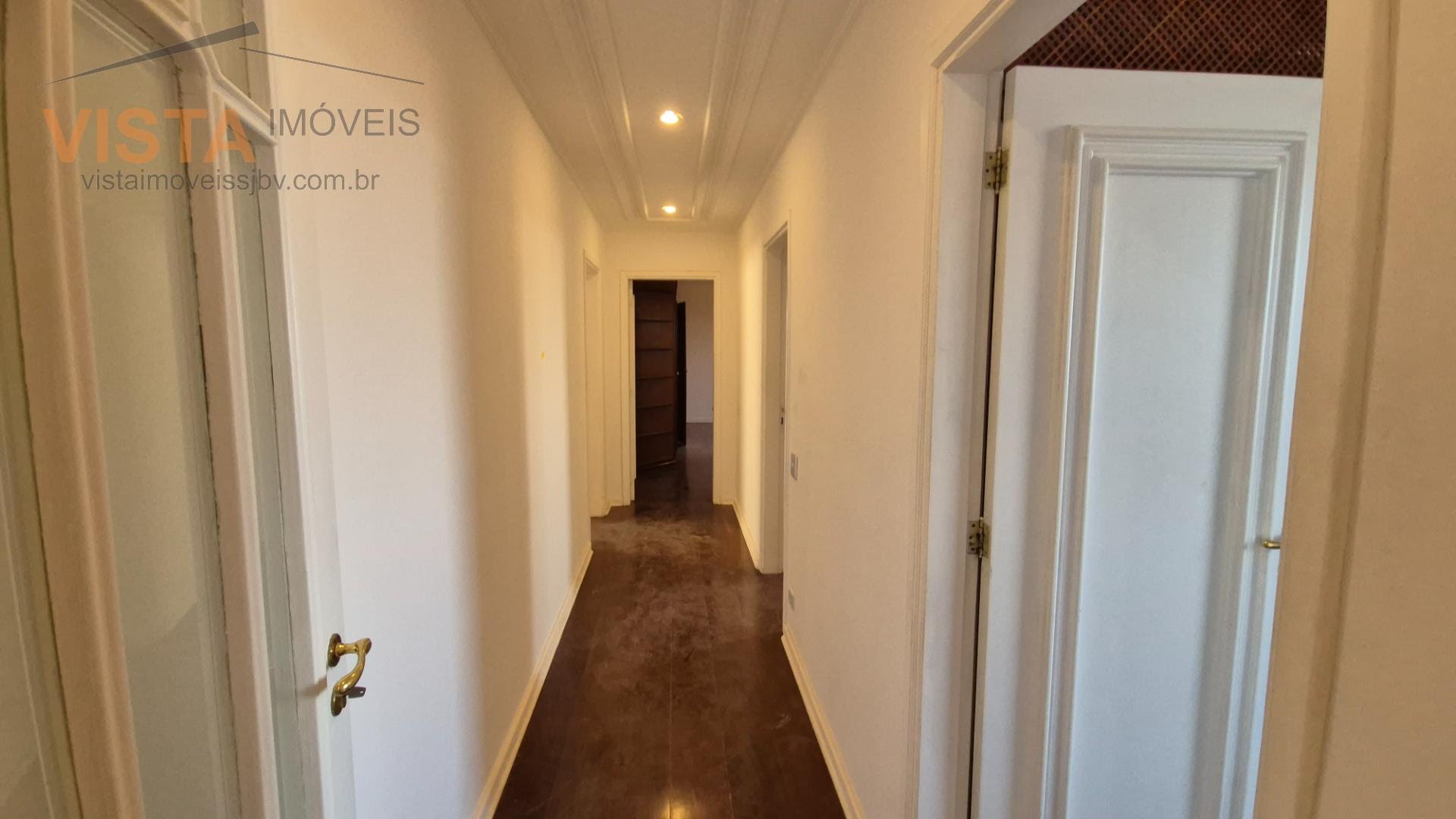 Apartamento à venda com 4 quartos, 4 suítes, 2 vagas e 310m² no Centro, São João da Boa Vista (SP) — foto 14 de 30