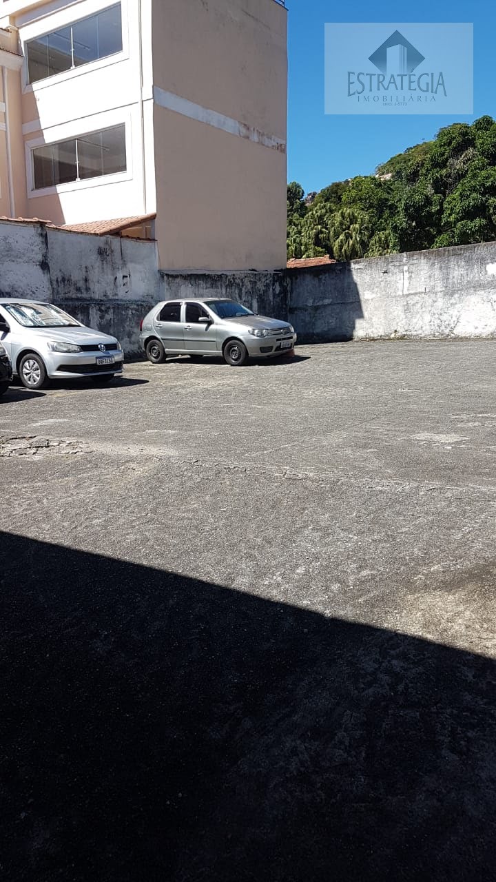 Casa à venda com 6 quartos, 5 suítes, 25 vagas e 214m² no Centro, Petrópolis (RJ) — foto 3 de 15