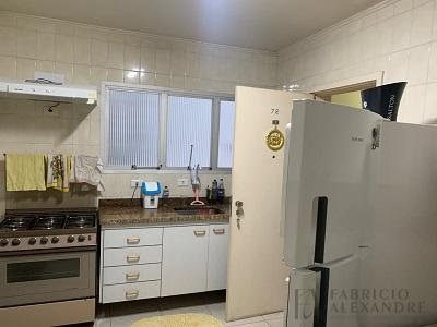 Apartamento à venda com 4 quartos, 3 banheiros, 2 vagas e 200m² no Pitangueiras, Guarujá (SP) — foto 2 de 30