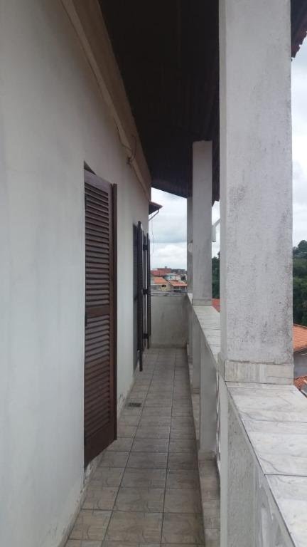 Casa à venda com 5 quartos, 3 suítes, 5 vagas e 240m² no Center Ville, Arujá (SP) — foto 10 de 15