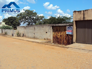 Lote construção inacabada em Vale dos Araças  -  Mateus Leme