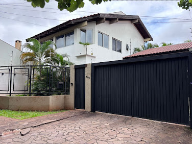 Sobrado em Jardim Bela Vista  -  Campo Grande