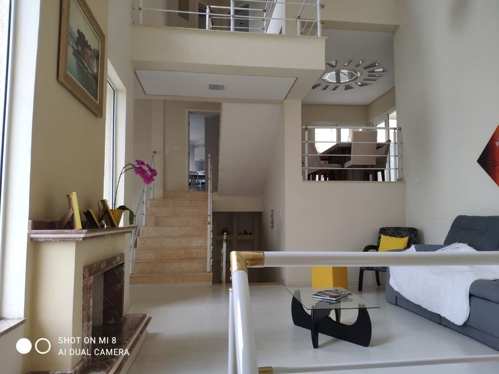 Casa à venda com 4 quartos, 4 suítes, 3 vagas e 370m² no Arujá Hills III, Arujá (SP) — foto 4 de 6