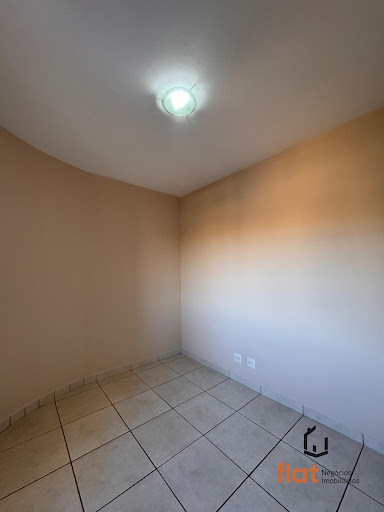 Apartamento à venda no bairro São Francisco, Pará de Minas – 2 Quartos, 77m²