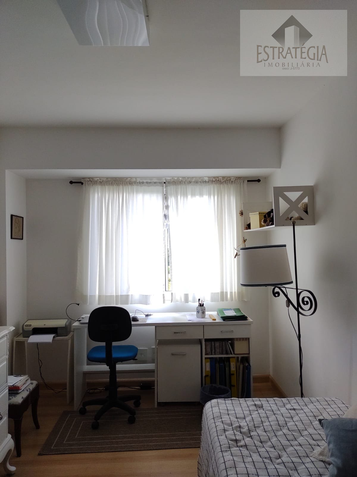 Apartamento à venda com 3 quartos, 1 suíte, 2 vagas e 120m² no Nogueira, Petrópolis (RJ) — foto 9 de 18