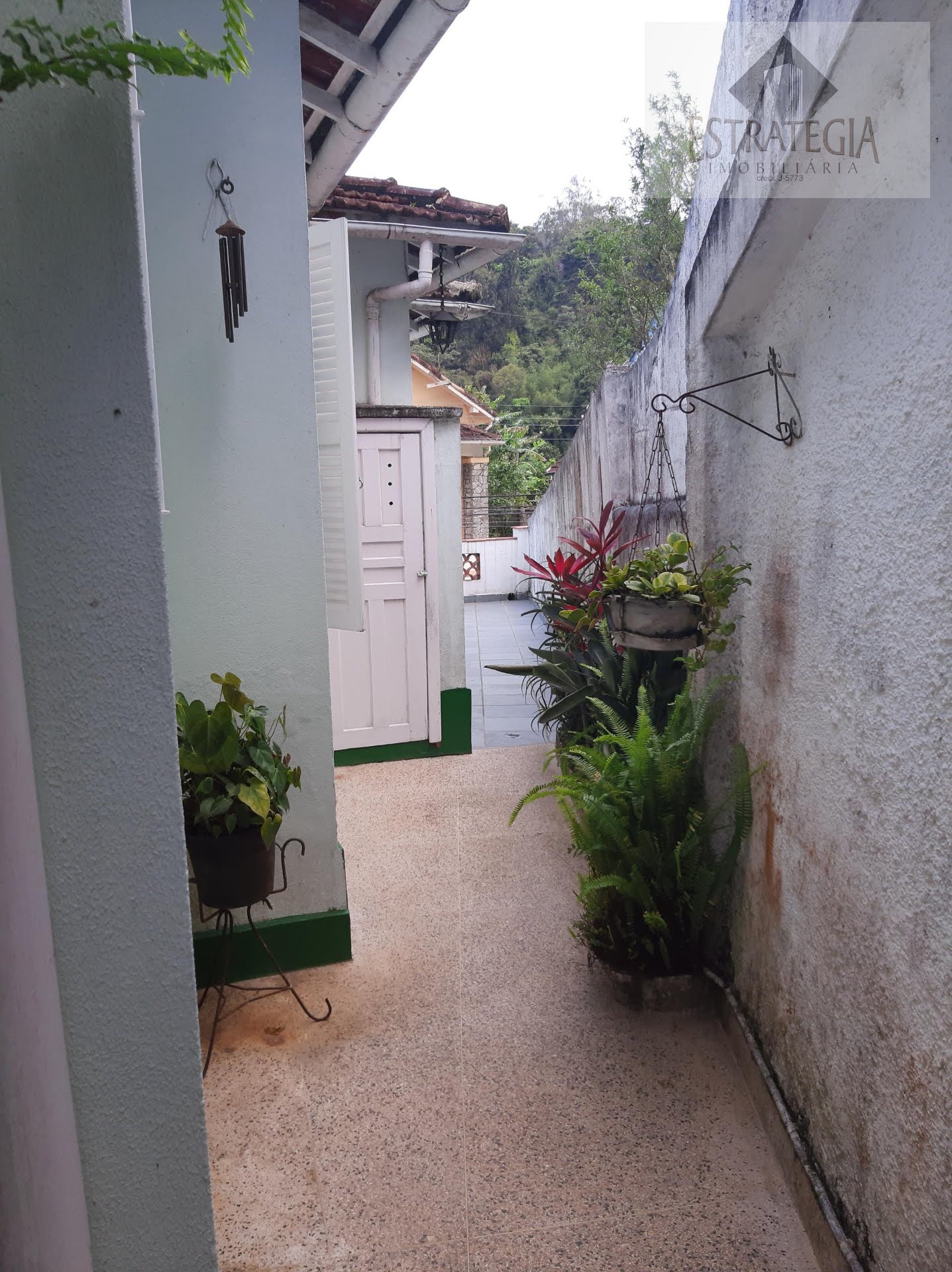 Casa à venda com 3 quartos, 1 suíte, 1 vaga e 190m² no Valparaíso, Petrópolis (RJ) — foto 26 de 30