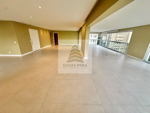 Apartamento em Vila Andrade  -  São Paulo