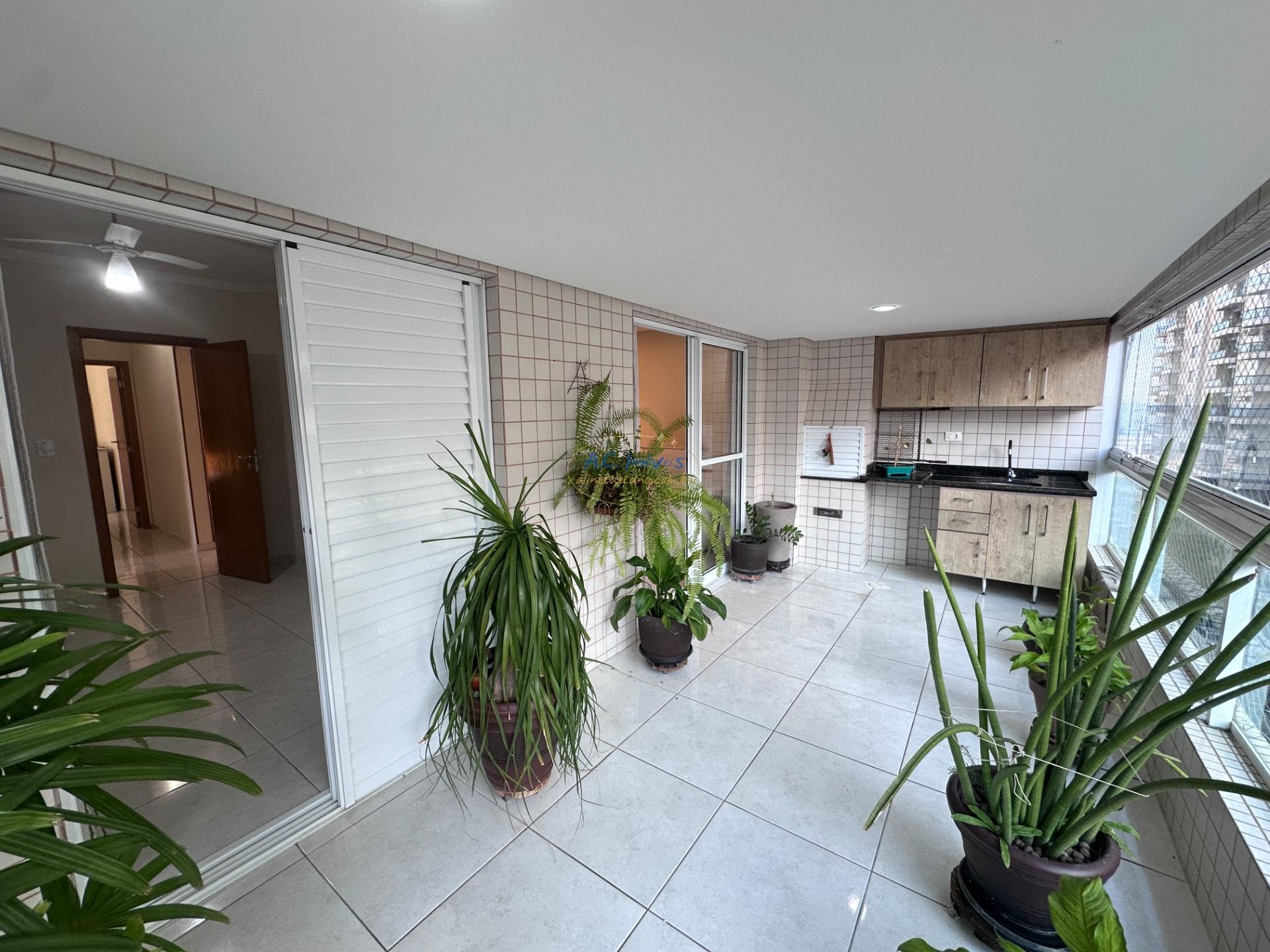 Apartamento para alugar com 3 quartos, 3 suítes, 2 vagas e 140m² no Canto do Forte, Praia Grande (SP) — foto 11 de 30