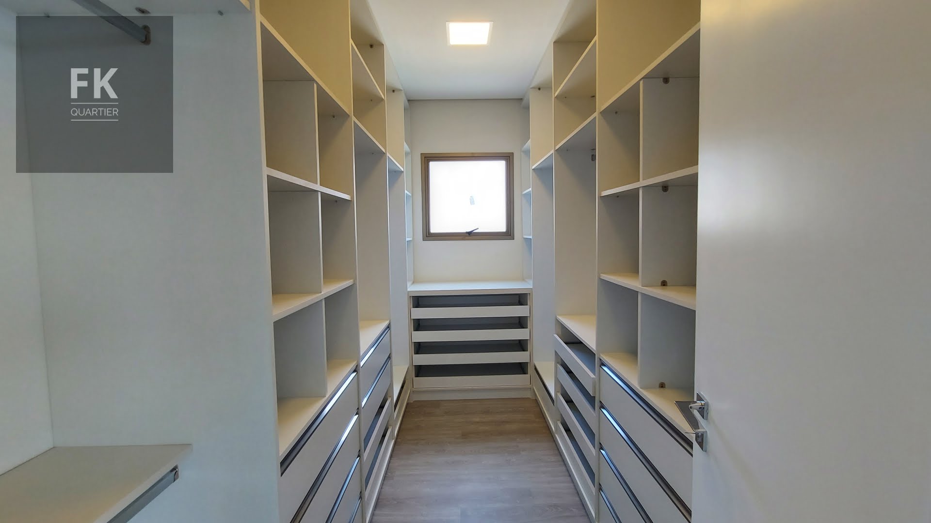 Casa à venda com 4 quartos, 4 suítes, 7 vagas e 578m² no Tamboré, Barueri (SP) — foto 22 de 30
