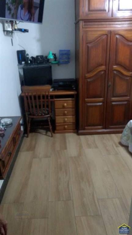 Casa à venda com 3 quartos, 1 suíte, 4 vagas e 131m² no Vila Tupi, Praia Grande (SP) — foto 10 de 30