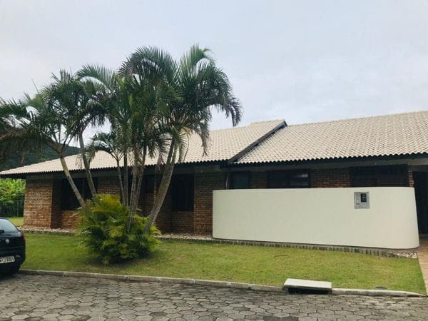 Casa à venda com 6 quartos, 4 suítes, 2 vagas e 194m² no Cachoeira do Bom Jesus, Florianópolis (SC) — foto 10 de 23