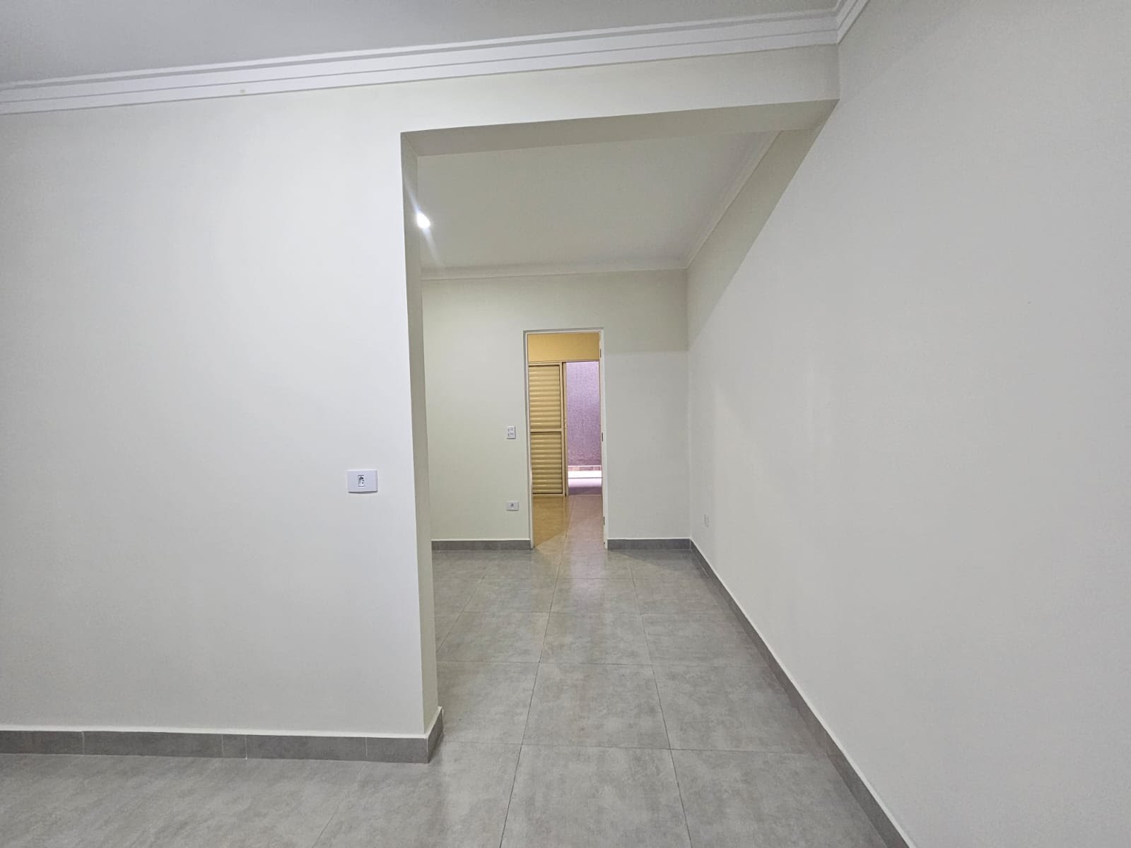 Apartamento para alugar com 1 quarto, 1 suíte e 28m² no Jardim Mangalot, São Paulo (SP) — foto 10 de 24
