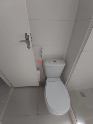 Apartamento à Venda em Campo Grande, RJ com 3 Quartos e Suíte