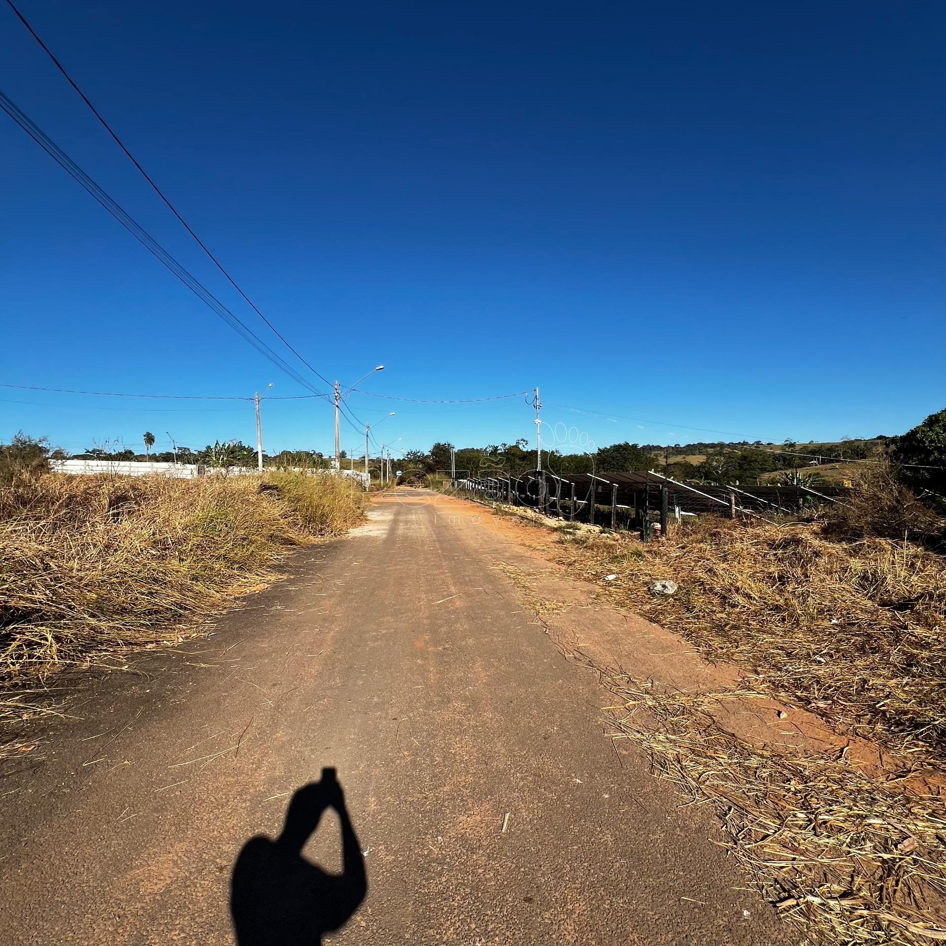 Terreno à venda com 240m² de terreno no Jardim das Oliveiras, Itapuranga (GO) — foto 2 de 5