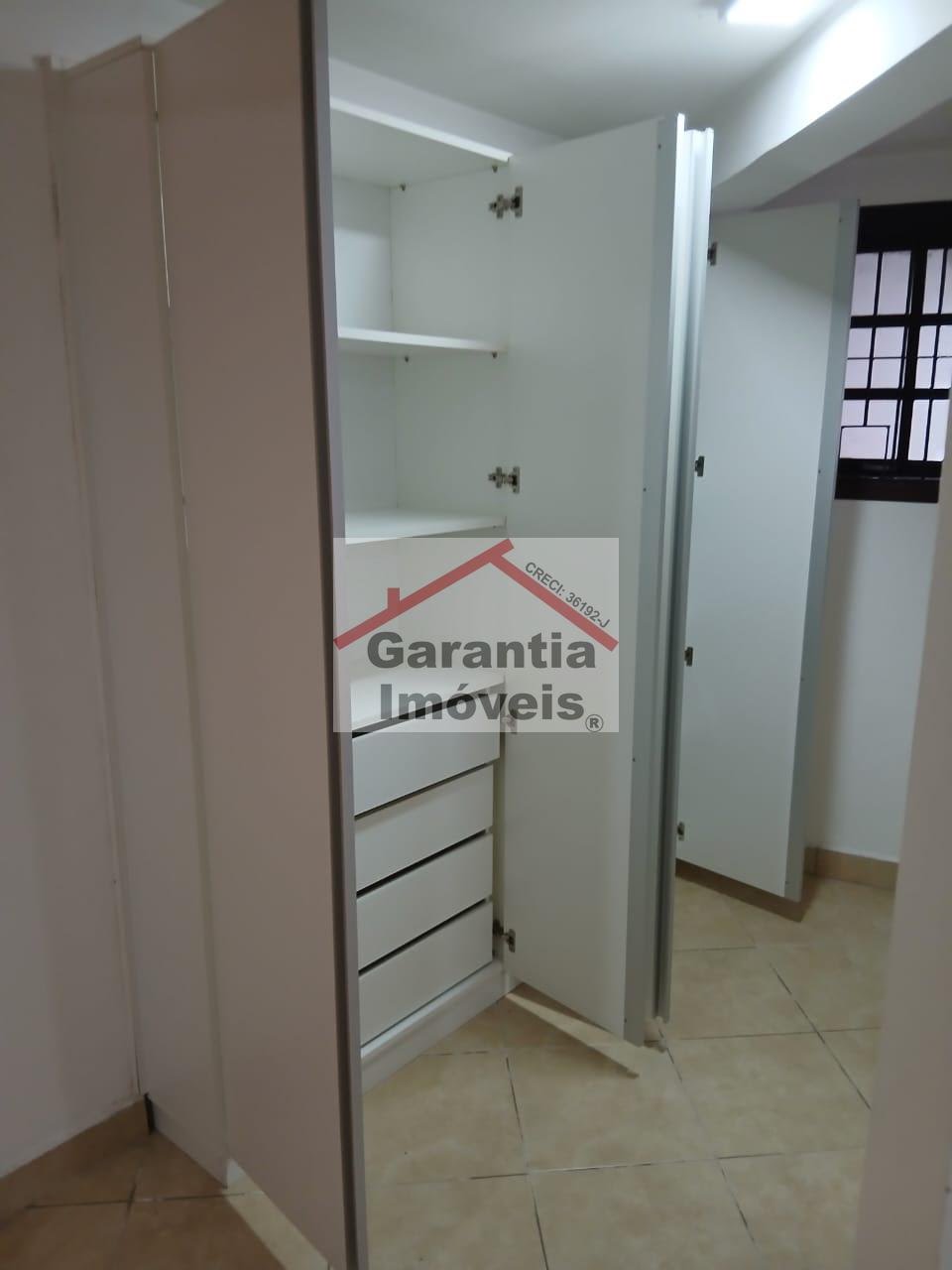 Casa à venda com 4 quartos, 3 suítes, 5 vagas e 150m² no Granja Viana, Cotia (SP) — foto 21 de 30