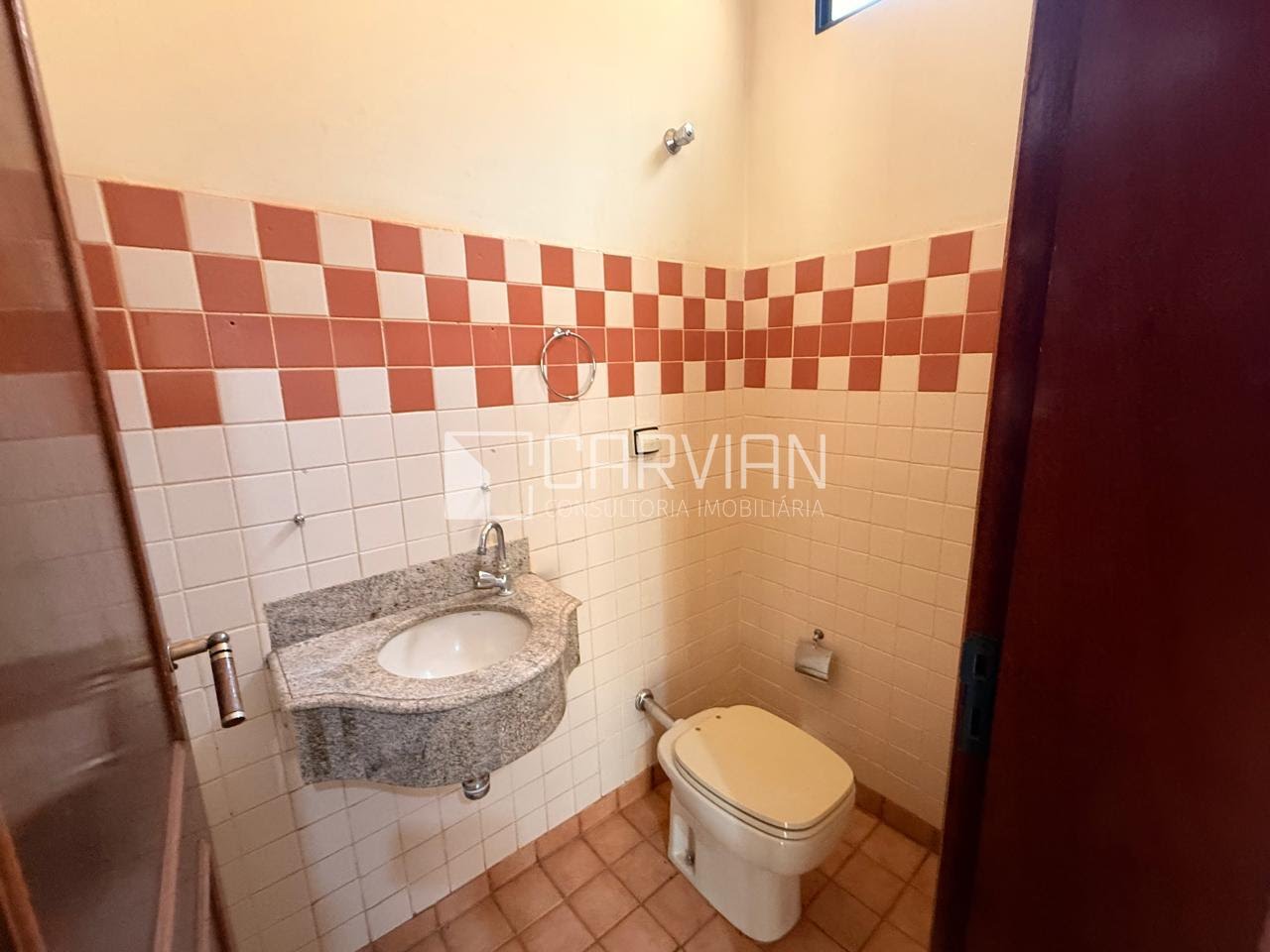 Casa à venda com 4 quartos, 4 banheiros e 236m² no Jardim Sumaré, Ribeirão Preto (SP) — foto 22 de 30