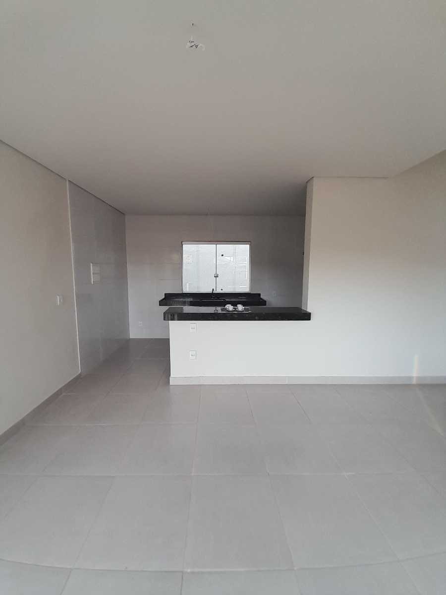 Casa à venda com 3 quartos, 1 suíte, 2 vagas e 110m² no Sao Joao Batista (venda Nova), Belo Horizonte (MG) — foto 13 de 23