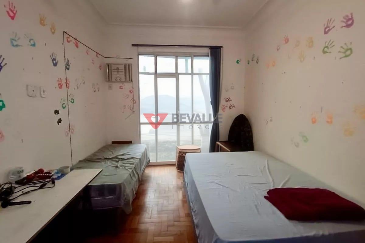 Apartamento à venda com 4 quartos, 2 banheiros e 167m² no Ipanema, Rio de Janeiro (RJ) — foto 18 de 30