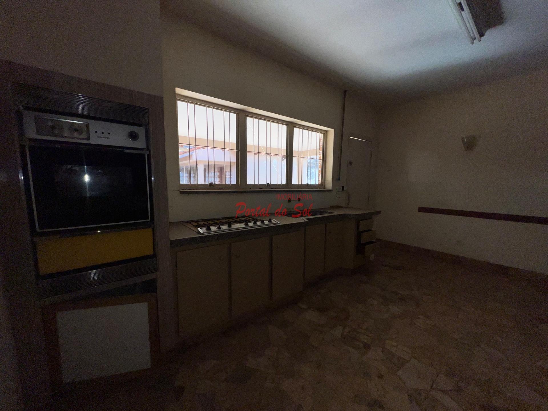 Casa à venda com 7 quartos, 2 suítes e 1628m² no Centro, Santo Antônio da Platina (PR) — foto 8 de 22
