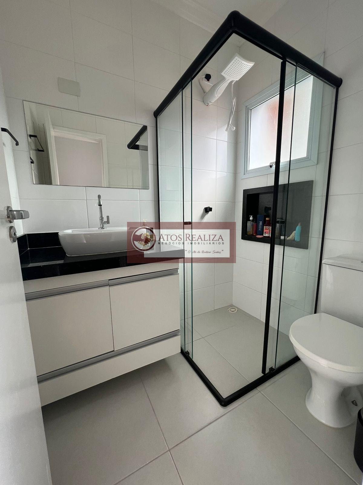Casa à venda com 3 quartos, 2 banheiros, 2 vagas e 143m² no Jardim Prudência, São Paulo — foto principal