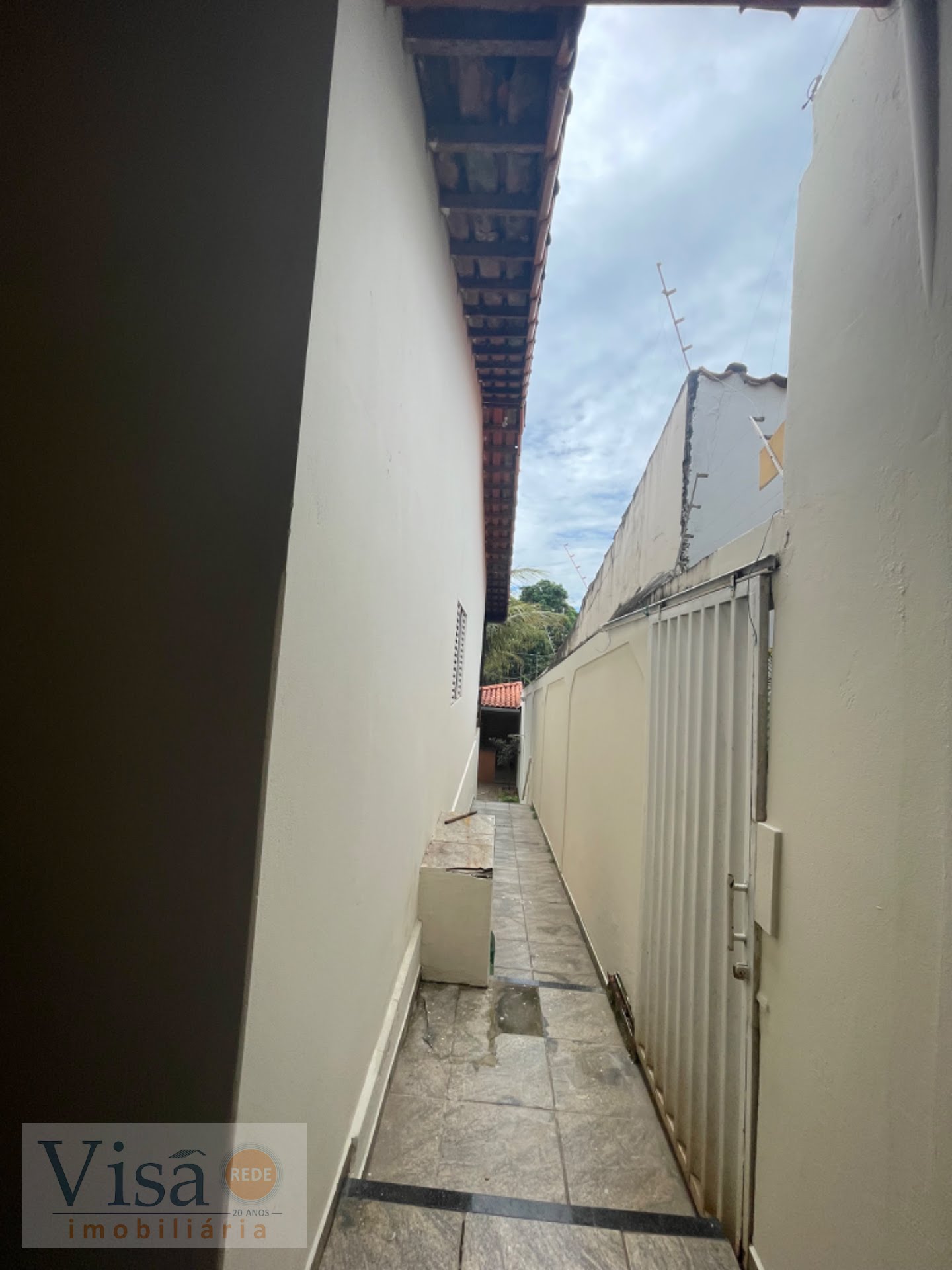 Casa à venda com 3 quartos, 1 suíte, 3 vagas e 180m² no Santana, Paracatu (MG) — foto 11 de 22