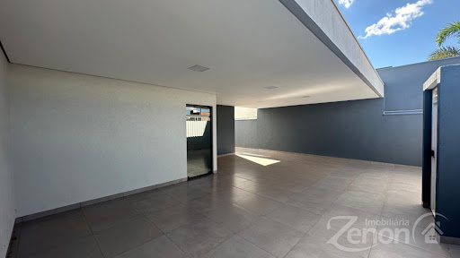 Casa à Venda em Residencial Parque dos Pássaros : 3 Dormitórios sendo uma suíte 