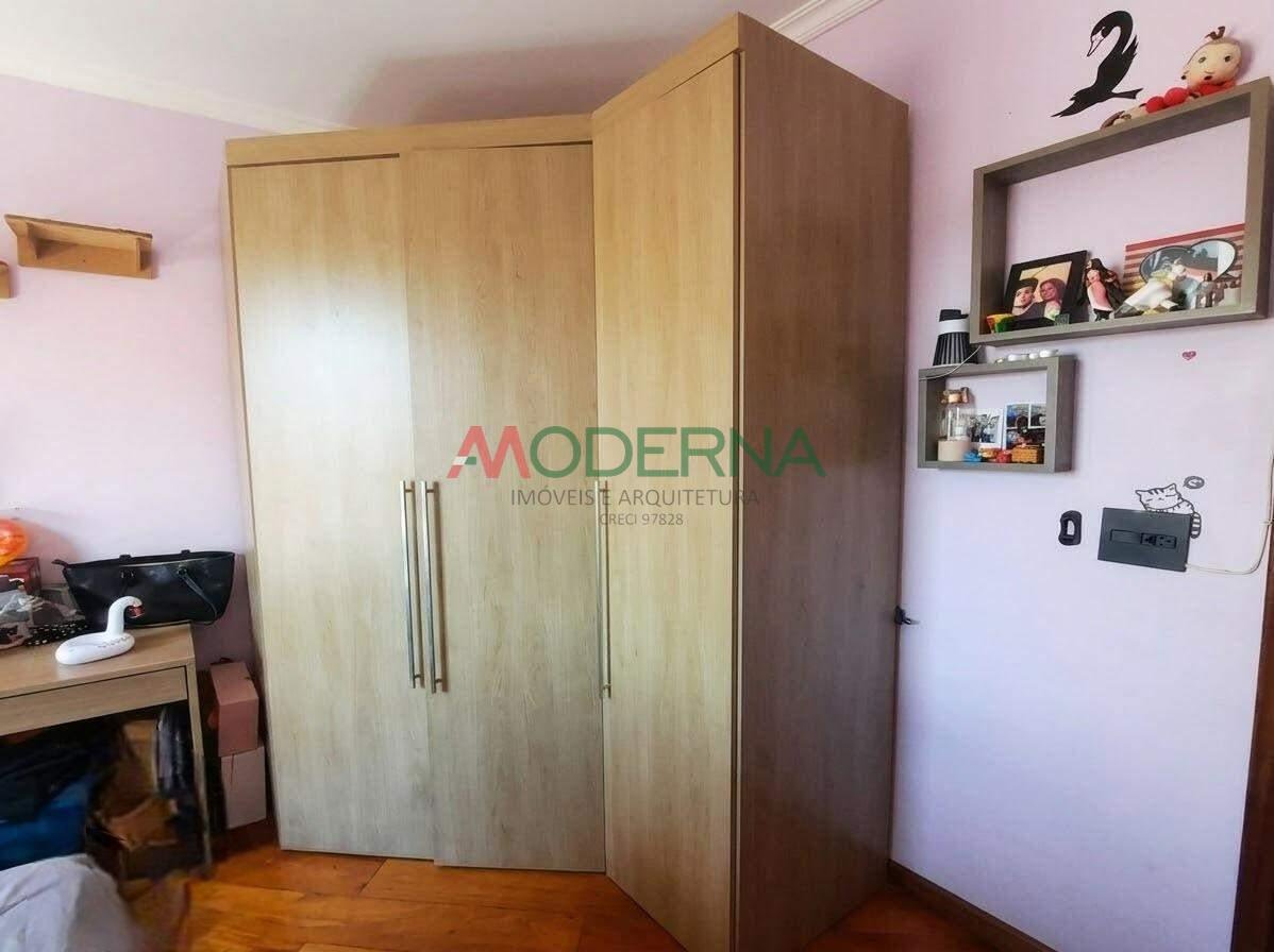 Casa à venda com 4 quartos, 1 suíte, 3 vagas e 300m² no Rudge Ramos, São Bernardo do Campo (SP) — foto 16 de 19