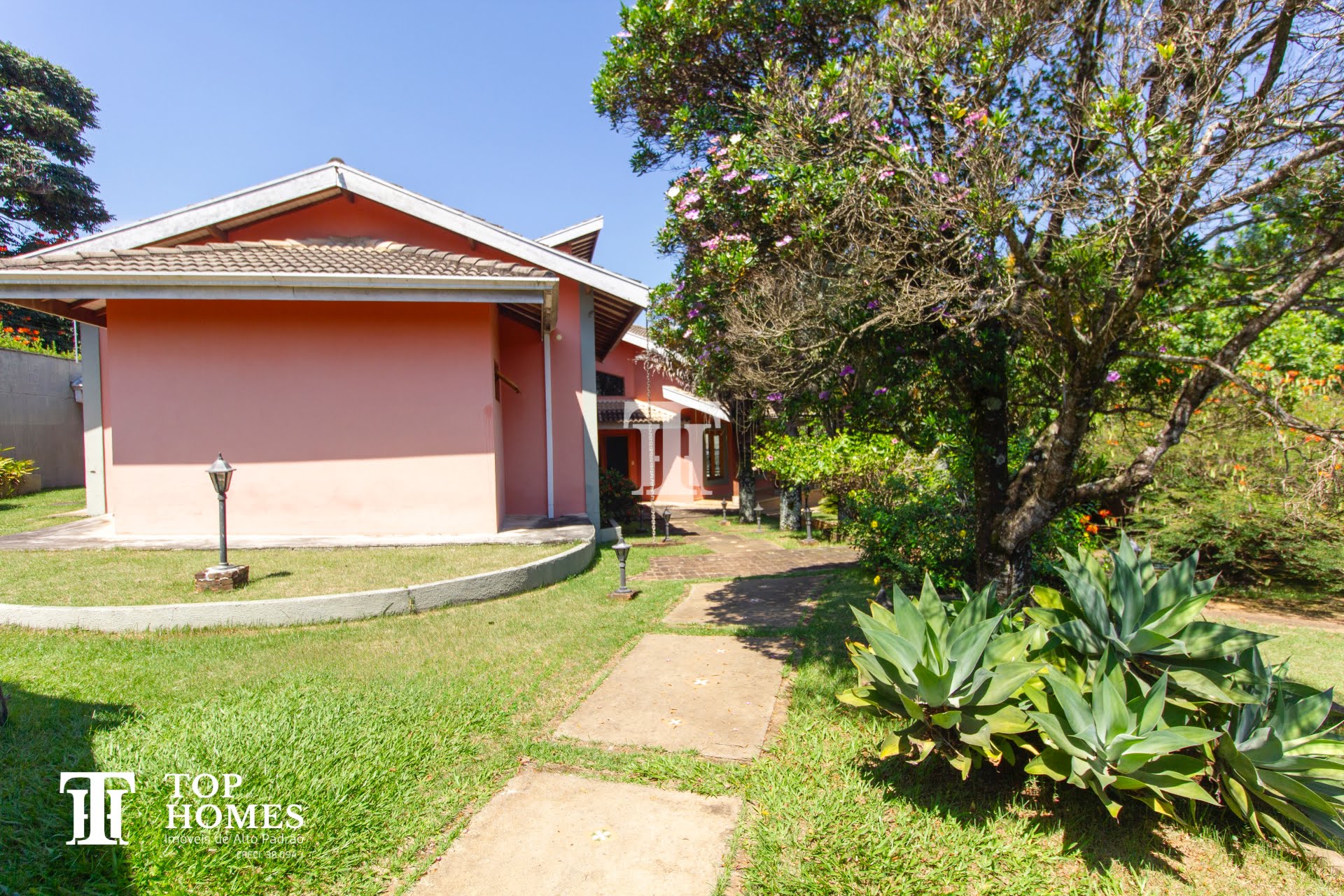 Casa à venda no bairro Esplanada do Carmo em Jarinu/SP