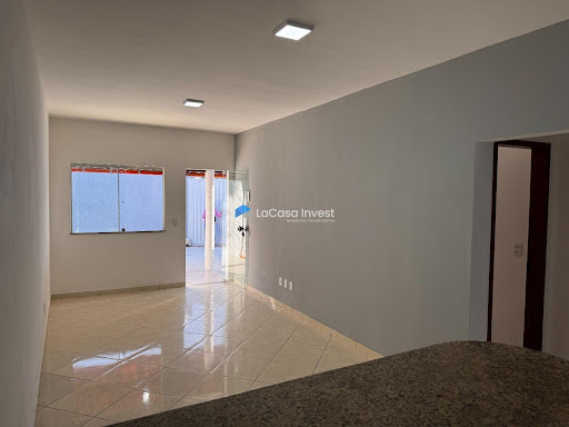 Casa 2 Dormitórios à Venda no Cambolo, Porto Seguro – 75m²