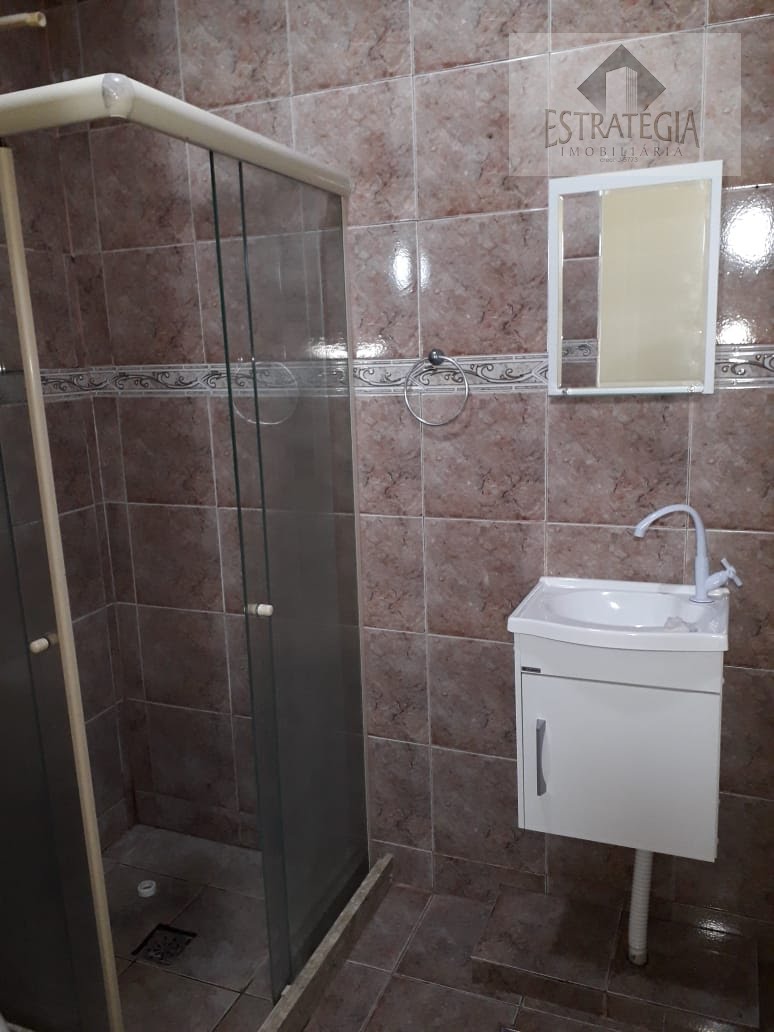 Casa à venda com 3 quartos, 2 banheiros, 5 vagas e 155m² no Castrioto, Petrópolis (RJ) — foto 16 de 17