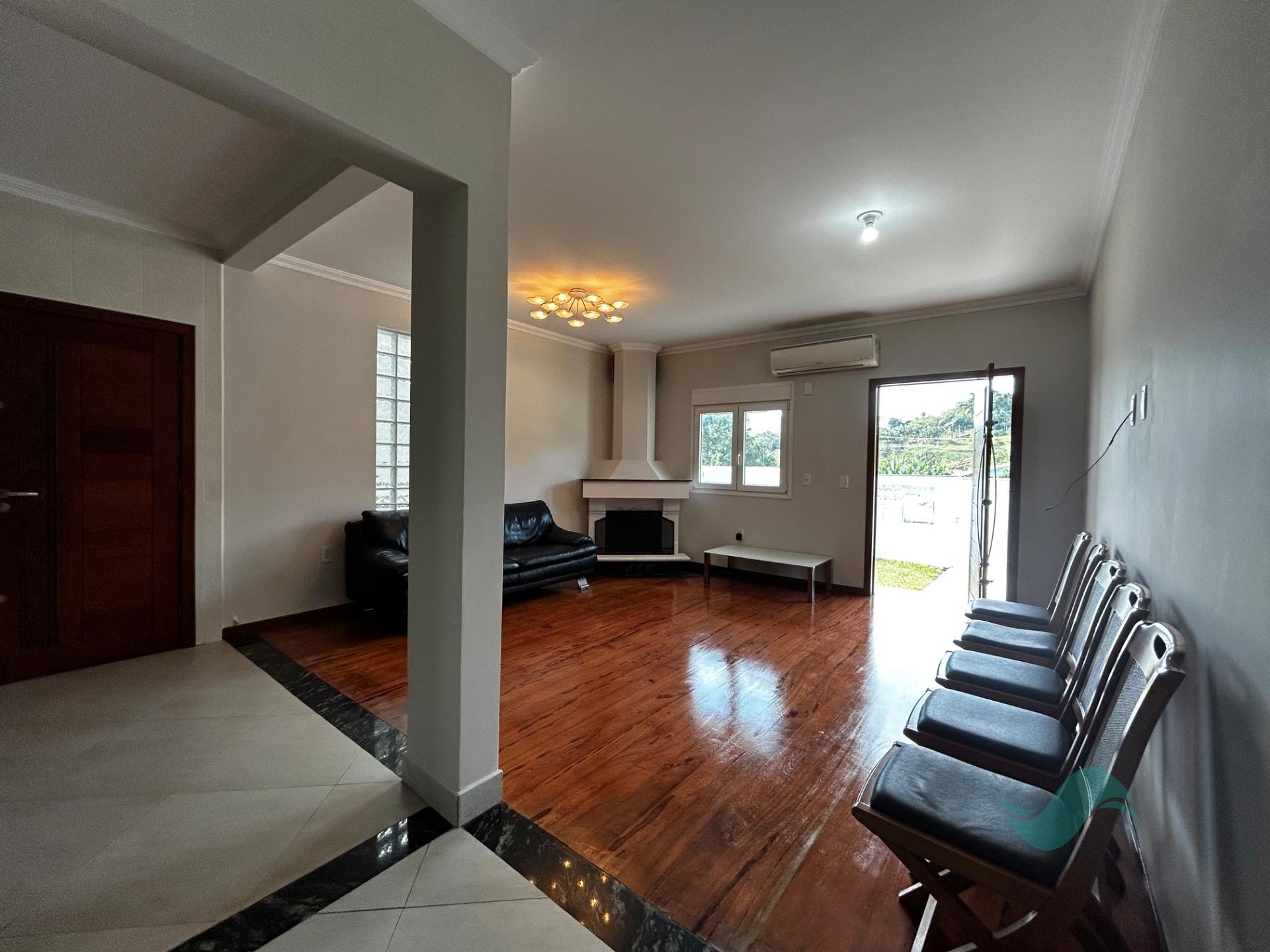 Casa à venda com 4 suítes, 2 vagas e 250m² no Ratones, Florianópolis (SC) — foto 17 de 20