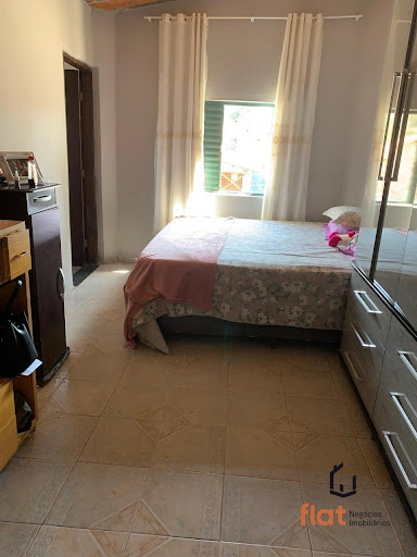 Casa à Venda em Tavares de Minas, Pará de Minas – 2 Quartos, R$340mil