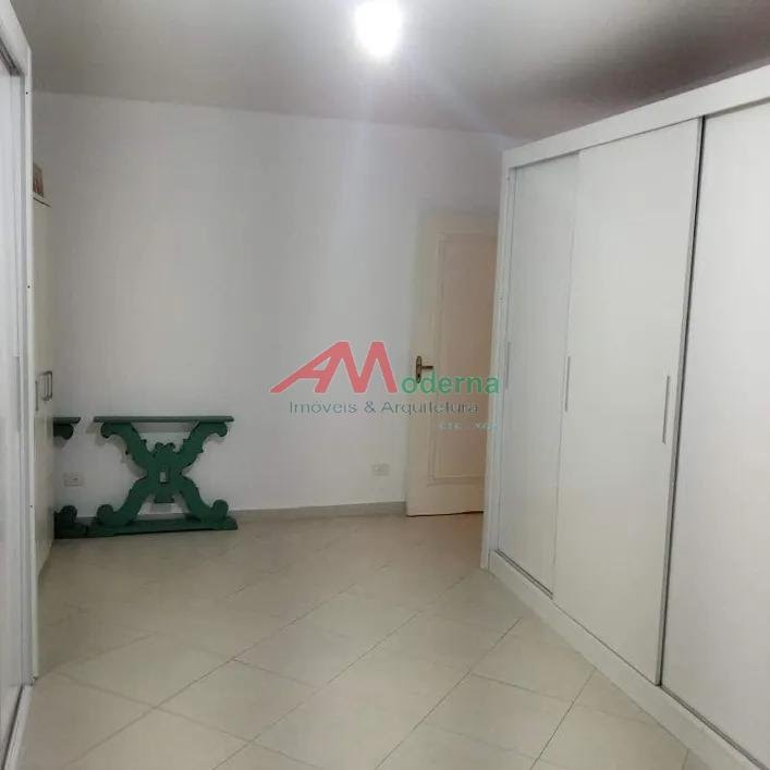 Casa à venda com 4 quartos, 1 suíte, 2 vagas e 280m² no Anchieta, São Bernardo do Campo (SP) — foto 8 de 30