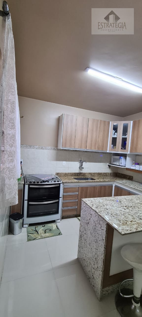 Casa à venda com 3 quartos, 1 suíte, 2 vagas e 170m² no Morin, Petrópolis (RJ) — foto 13 de 19