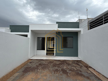 Casa à Venda no Eco Park, Cascavel | 2 Dormitórios, 60m²