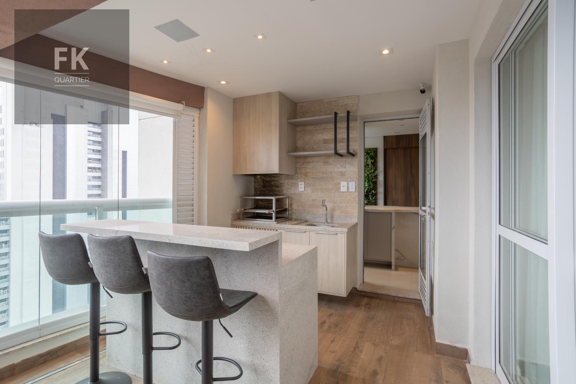 Apartamento à venda com 4 quartos, 4 suítes, 4 vagas e 338m² no Alphaville Empresarial, Barueri (SP) — foto 11 de 30