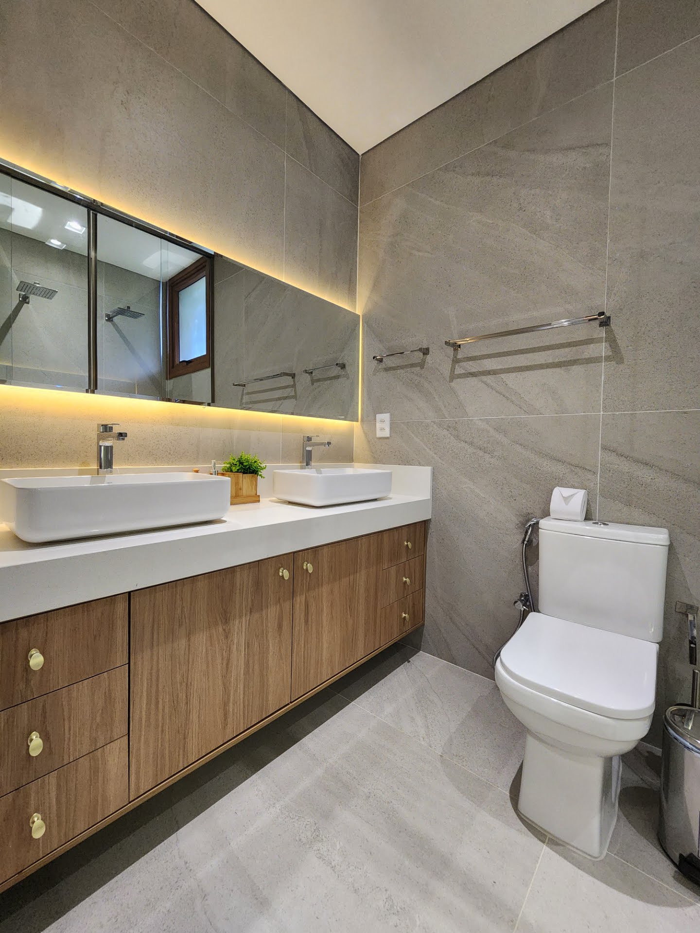 Casa à venda com 6 quartos, 6 suítes, 4 vagas e 400m² no Centro, Mata de São João (BA) — foto 22 de 30