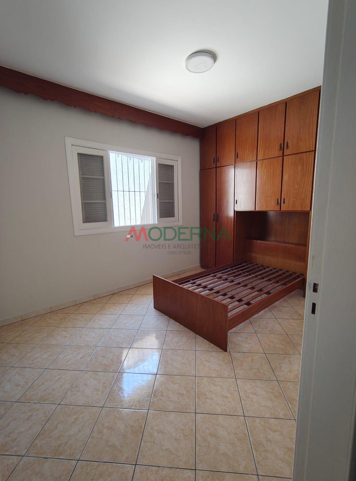 Casa à venda com 3 quartos, 2 banheiros, 4 vagas e 257m² no Rudge Ramos, São Bernardo do Campo (SP) — foto 10 de 20