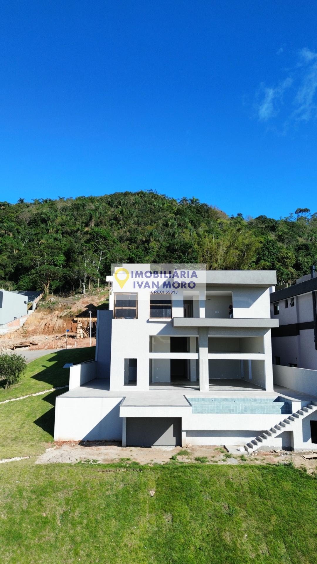 Casa à venda com 4 quartos, 4 suítes, 3 vagas e 551m² no Ingleses Norte, Florianópolis (SC) — foto 15 de 30
