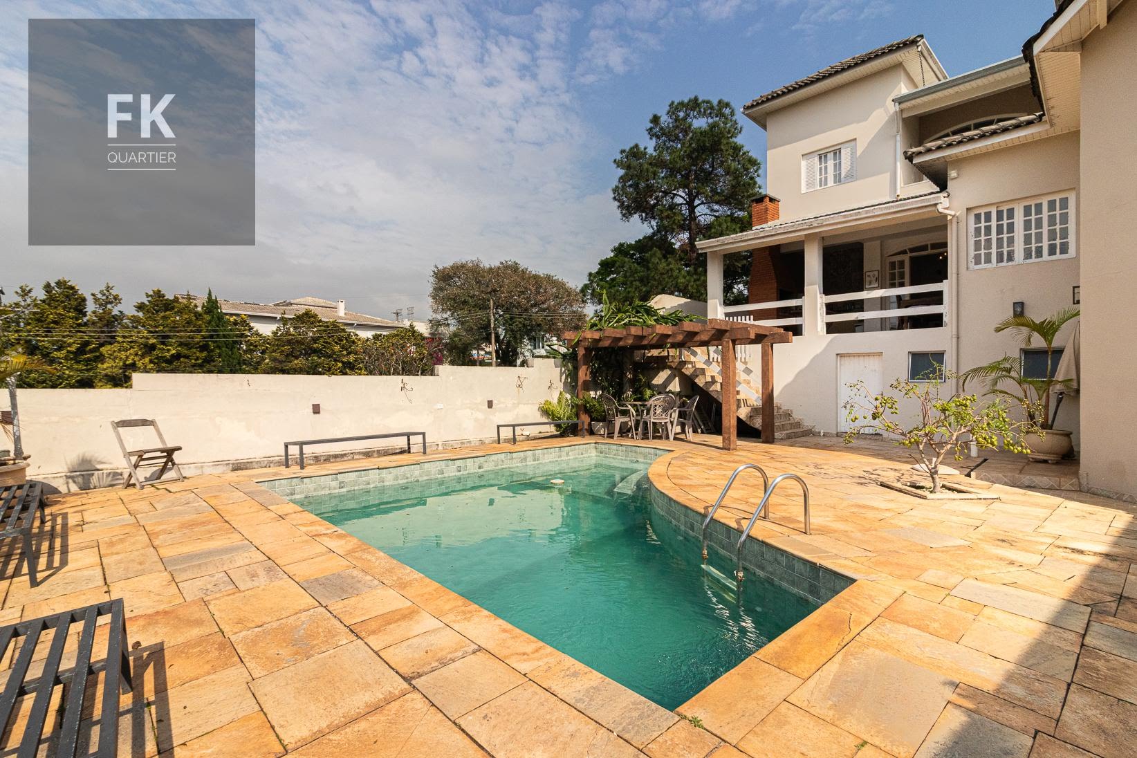 Casa à venda com 4 quartos, 4 suítes, 4 vagas e 398m² no Alphaville, Santana de Parnaíba (SP) — foto 6 de 30