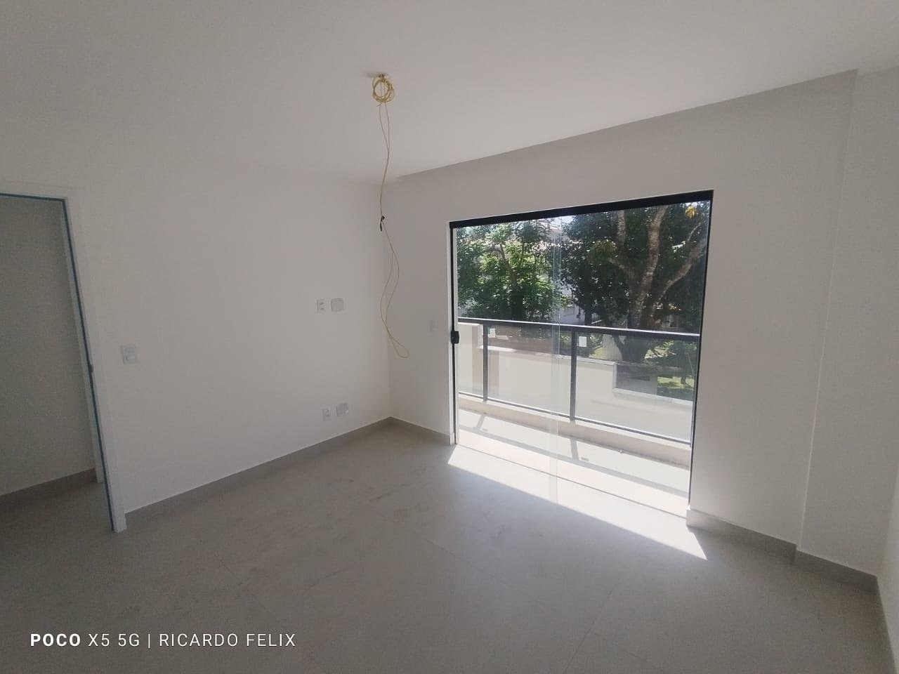 Casa à venda com 3 quartos, 1 suíte, 1 vaga e 97m² no Costazul, Rio das Ostras (RJ) — foto 6 de 8