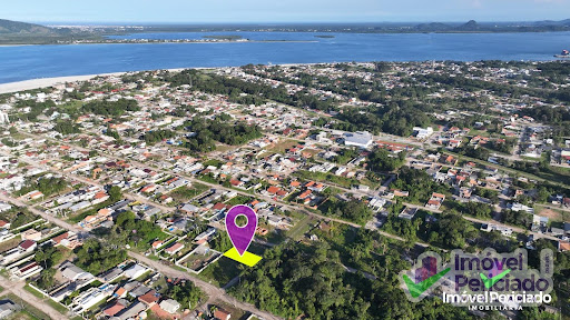 Terreno à venda em Pontal do Norte, Itapoá por R$135 mil