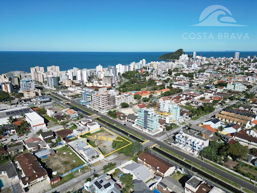 Terreno Único de Esquina, Valorização e Grande Projeto!