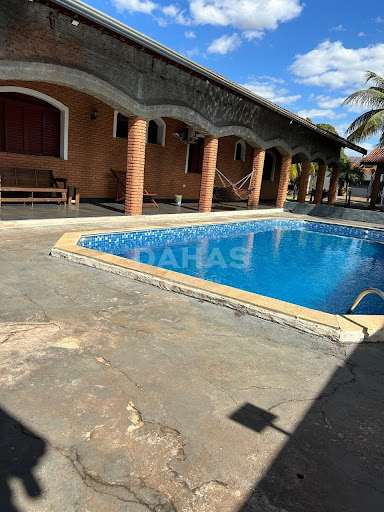 Excelente casa no bairro América  -  Barretos