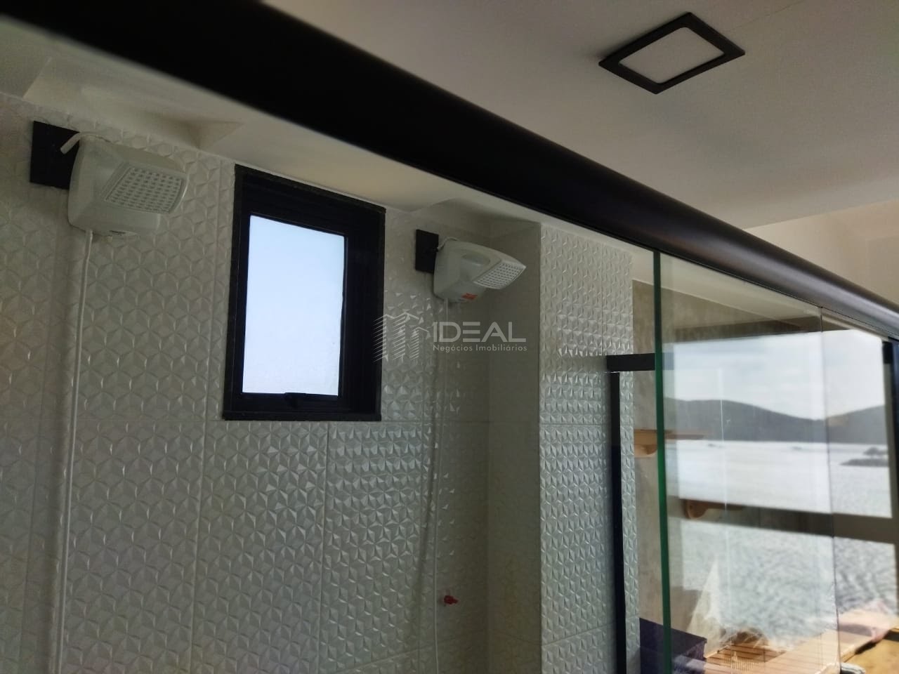 Casa à venda com 4 quartos, 3 suítes, 5 vagas e 500m² no Centro, Arraial do Cabo (RJ) — foto 14 de 21